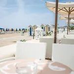 Otel Vittoria 4*