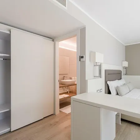 Vittoria 4*