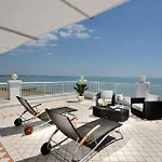 Vittoria Hotel