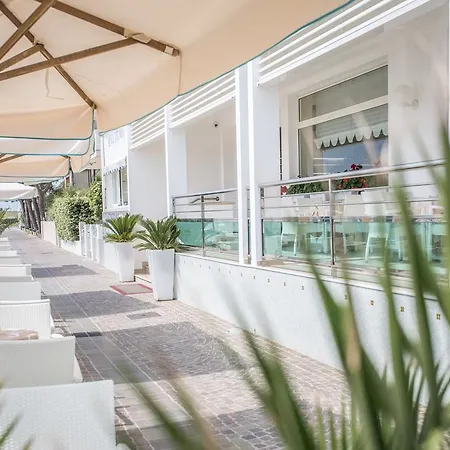 Vittoria Lignano Sabbiadoro