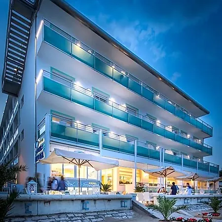 Vittoria Hotel 4*