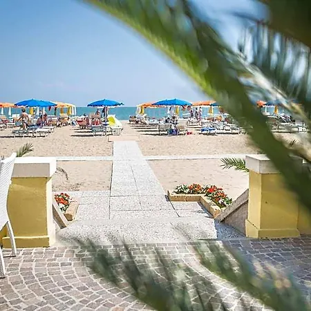 Vittoria 4*