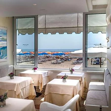 Hotel Vittoria Lignano Sabbiadoro