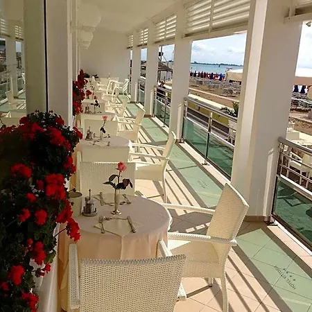 Vittoria Hotel 4*