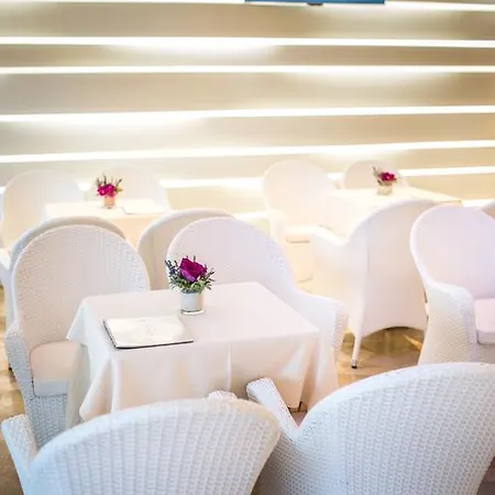 Vittoria Hotel 4*